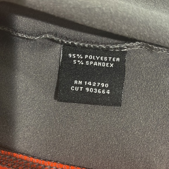 BCBG Max Azaria Women’s Athletic Full Zip jacket and pants track suit size L - Picture 3 of 6